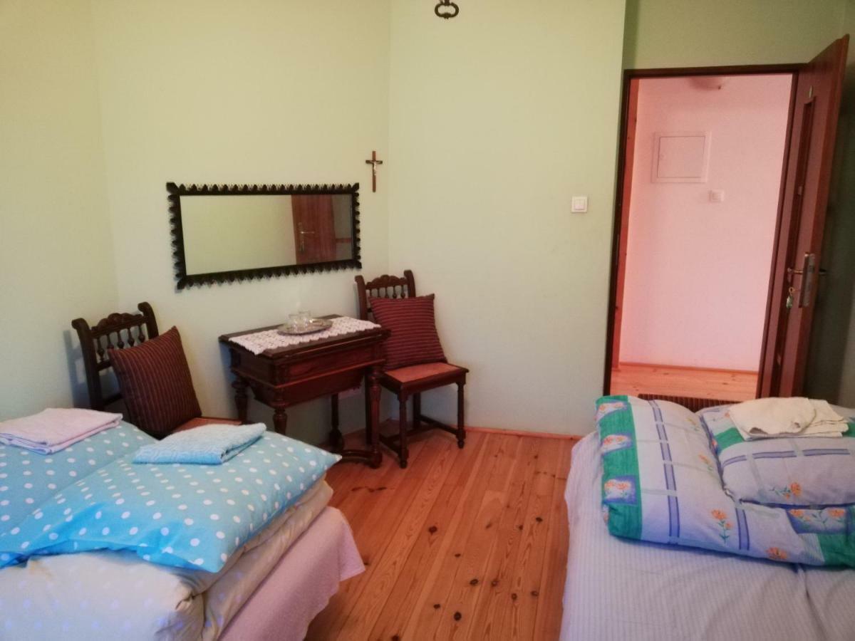 Pokoje Goscinne Lalaj Bolecin Exterior foto